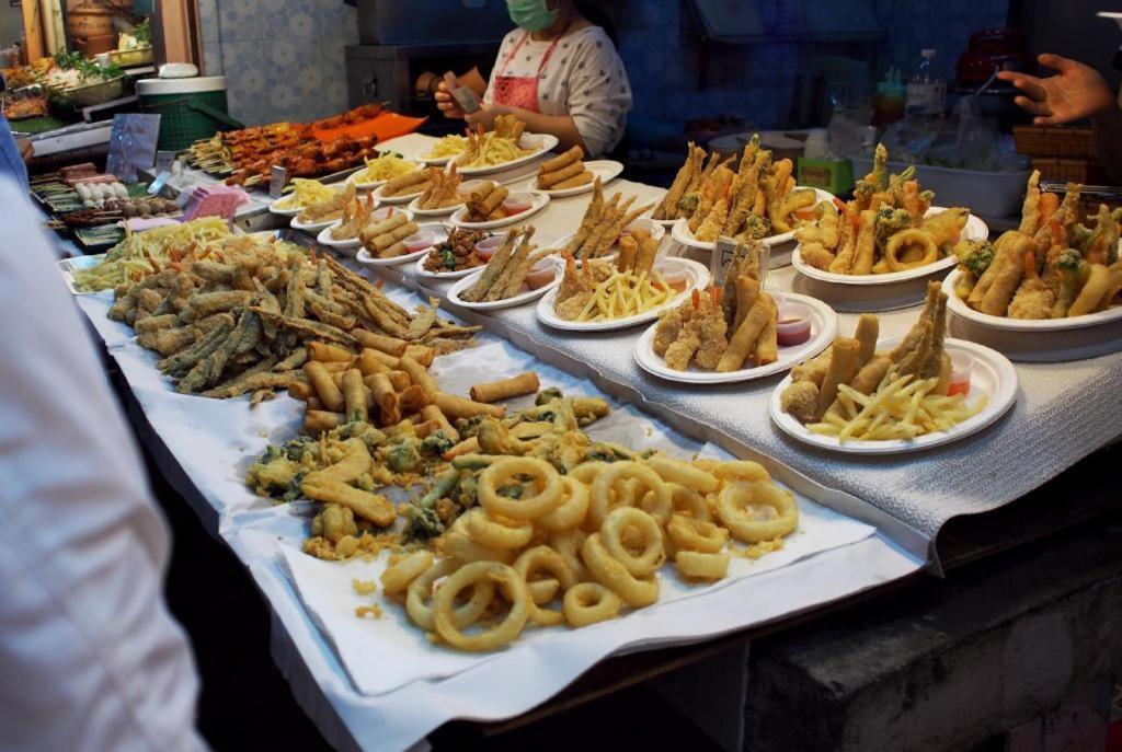 B2 Chiang Rai Night Bazaar Boutique & Budget Hotel Eksteriør bilde