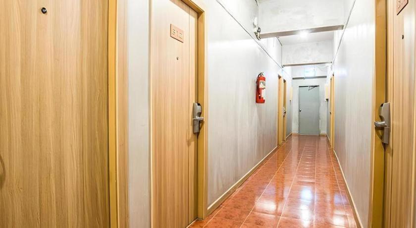 B2 Chiang Rai Night Bazaar Boutique & Budget Hotel Eksteriør bilde